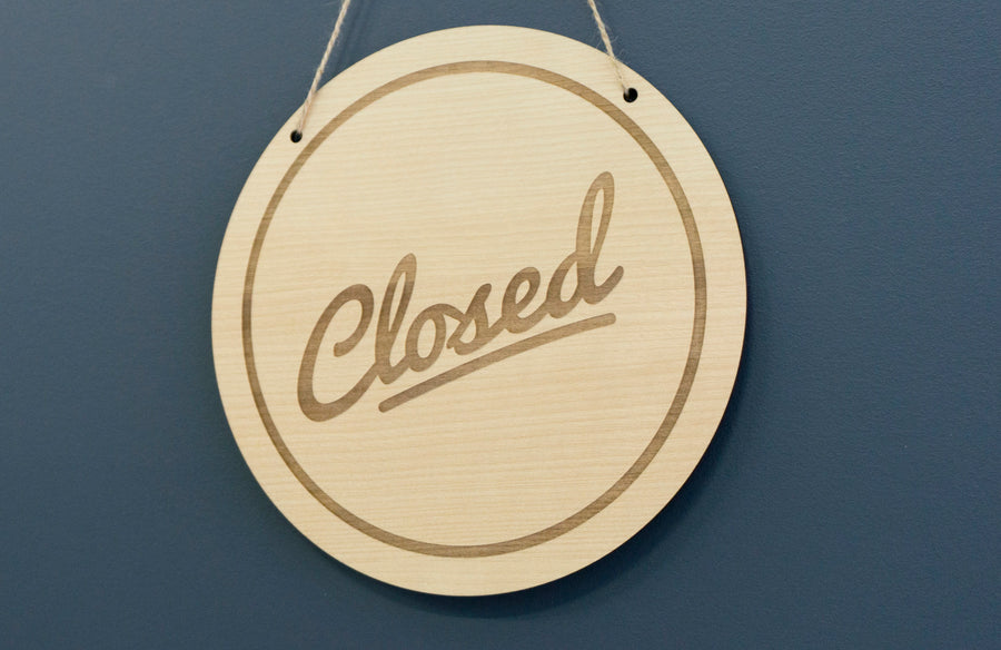 Circle Cafe Closed Sign Double Sided